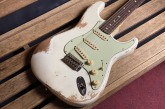 Fender Custom Shop 1960 Stratocaster Heavy Relic Aged Olympic White-9.jpg